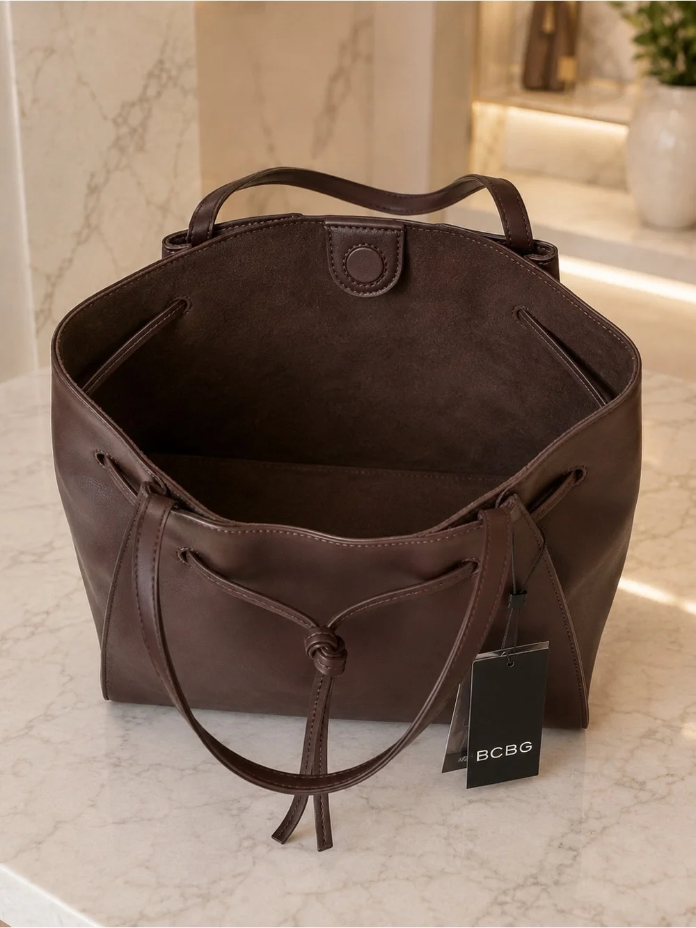BCBG 🤎 chocolate